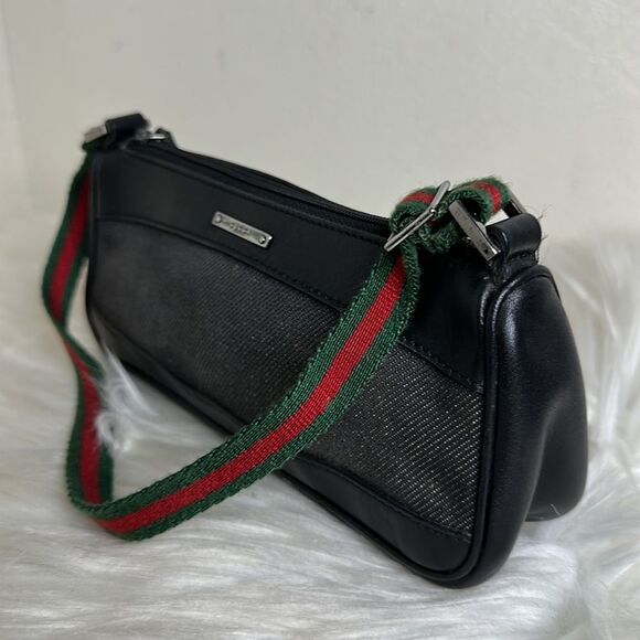 💯Authentic Gucci Shoulder bag with Cherryline 🍀 - Picture 6 of 13